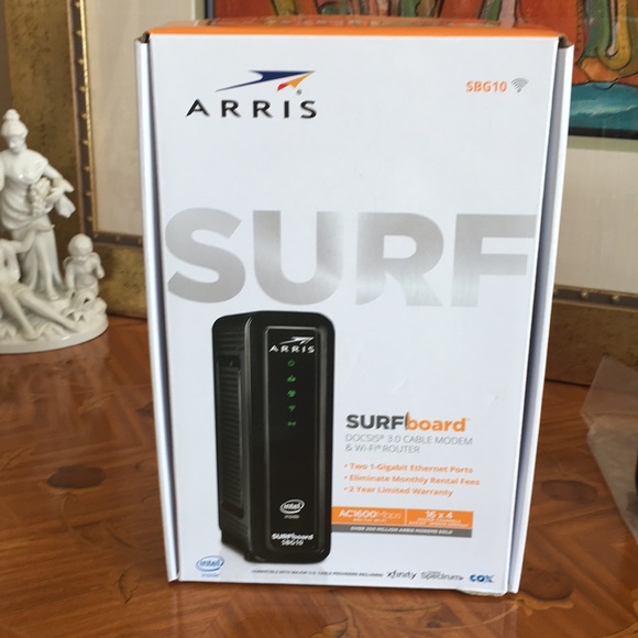 ARRIS SURFboard SBG10 DOCSIS 3.0 Cable Modem & WiFi Router - Picture 6 of 9
